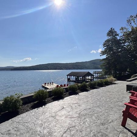 The Stone Gate Resort Lake George Buitenkant foto