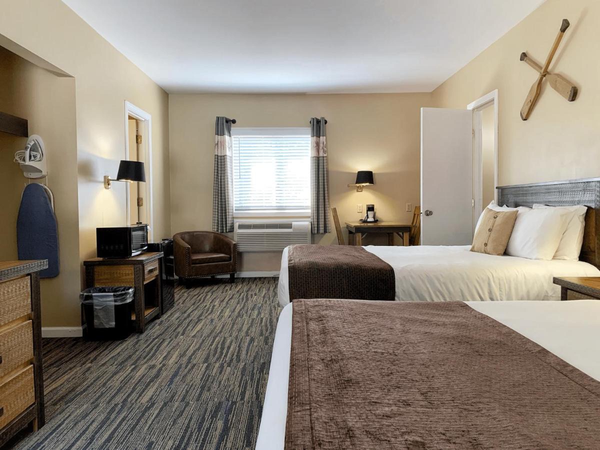The Stone Gate Resort Lake George Buitenkant foto