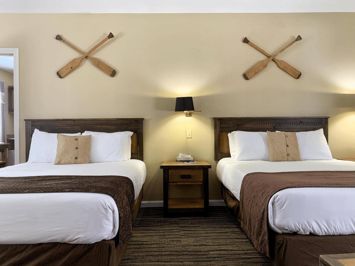 The Stone Gate Resort Lake George Buitenkant foto