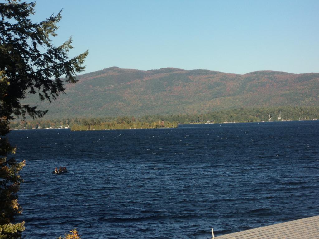The Stone Gate Resort Lake George Buitenkant foto